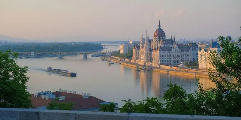 Hungary — travel eSIM by eSIMify